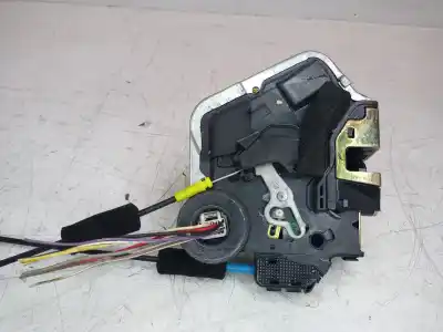 Автозапчасти б/у замок задней правой двери за lexus rx 300 (mcu35) luxury ссылки oem iam 6905060070  