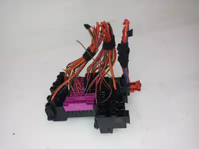 Peça sobressalente para automóvel em segunda mão caixa de fusíveis e relés por seat arona xperience referências oem iam 2q0937615a  