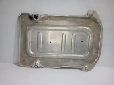 Peça sobressalente para automóvel em segunda mão cobertura / proteção do motor por seat arona xperience referências oem iam 2q0825229b  