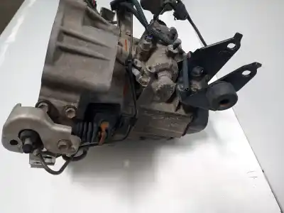 Автозапчасти б/у коробка передач за toyota rav 4 (a2) 2.0 luna 4x4 (2003->) ссылки oem iam 3030042100  