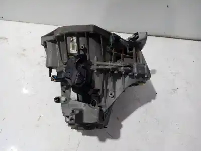 Автозапчастина б/у коробка передач для renault scenic iii bose edition посилання на oem iam 320102980r  