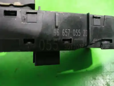 Peça sobressalente para automóvel em segunda mão botão / interruptor elevador vidro dianteiro esquerdo por citroen c4 lim. business referências oem iam 96657055zd  