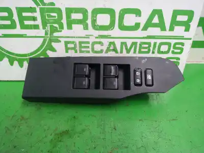 Second-hand car spare part LEFT FRONT POWER WINDOW SWITCH for TOYOTA AURIS TOURING SPORTS (E18)  OEM IAM references 7423202E20 / 8404002120  