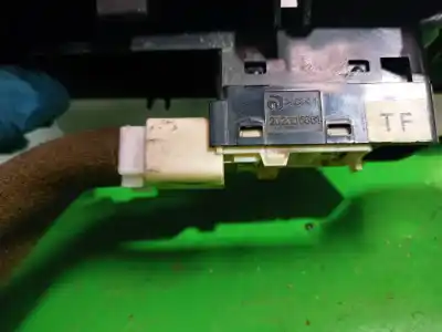 Peça sobressalente para automóvel em segunda mão botão / interruptor elevador vidro dianteiro direito por chevrolet aveo ls referências oem iam 202005661  