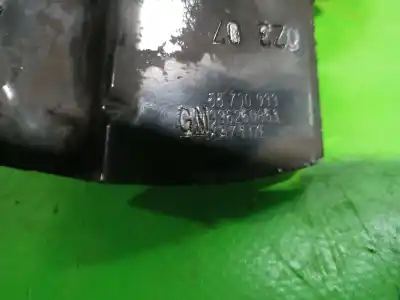 Second-hand car spare part front left knuckle for opel corsa d 1.3 16v cdti oem iam references 55700933  