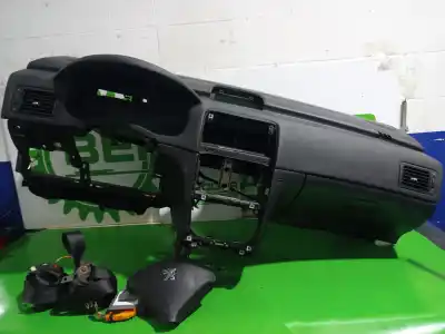 Tweedehands auto-onderdeel  voor PEUGEOT 307 (S1)  OEM IAM-referenties 821165  