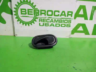 Автозапчастина б/у ліва задня внутрішня ручка для renault kangoo profesional посилання на oem iam 8200310579