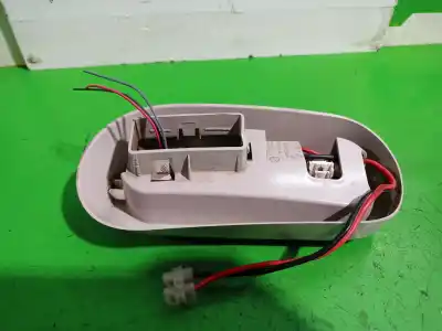 Автозапчастина б/у внутрішне світло для renault kangoo profesional посилання на oem iam 8200439508  