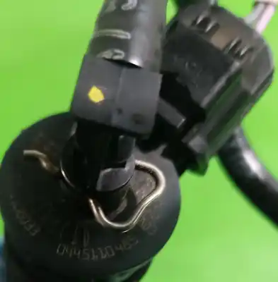 Автозапчастина б/у инжектор для renault kangoo profesional посилання на oem iam 0445110485  