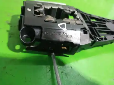 Second-hand car spare part exterior right front door handle for opel corsa e expression oem iam references 14420401rh  