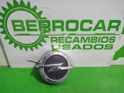 Second-hand car spare part tailgate back door handle for opel corsa e expression oem iam references 13401593