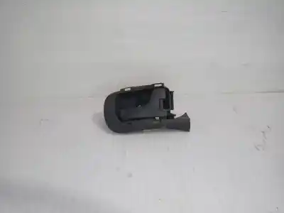 Pezzo di ricambio per auto di seconda mano MANIGLIA INTERNA ANTERIORE DESTRA per MERCEDES-BENZ VITO (W638) CAJA CERRADA  Riferimenti OEM IAM A6387661078  