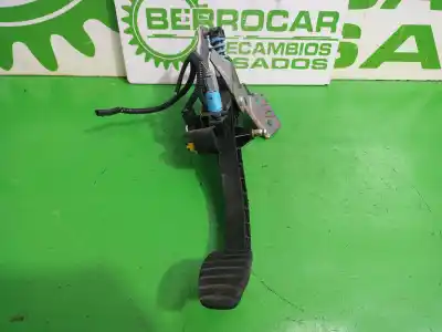 Second-hand car spare part CLUTCH PEDAL for RENAULT SCENIC II  OEM IAM references 8200703211 / 8200155988  