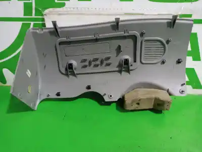 Автозапчастина б/у молдинг для renault kangoo (f/kc0) expression посилання на oem iam 8200218944