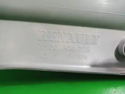 Автозапчастина б/у молдинг для renault kangoo (f/kc0) expression посилання на oem iam 7700304773