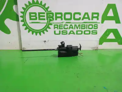 Автозапчастина б/у паливна зовнішня кришка двигуна для renault scenic iii xmod bose посилання на oem iam 8200312600  
