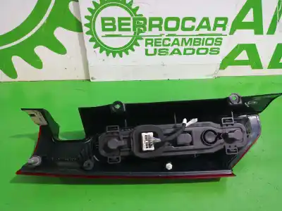 Автозапчастина б/у правий ліхтар для renault kangoo profesional посилання на oem iam 265506747r  