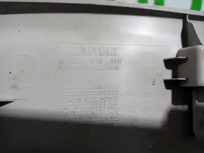 Peça sobressalente para automóvel em segunda mão moldagem por renault kangoo profesional referências oem iam 8200419448  