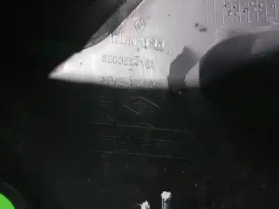 Автозапчастина б/у молдинг для renault kangoo profesional посилання на oem iam 8200557181  