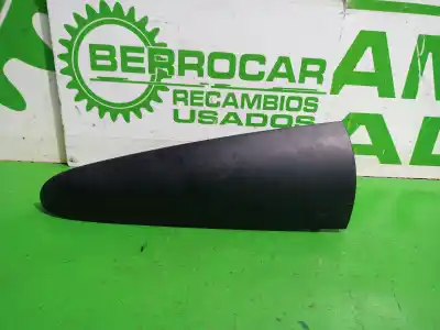 Автозапчастина б/у задні модинги для renault kangoo profesional посилання на oem iam 8200499014  