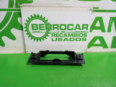 Автозапчастина б/у молдинг для renault kangoo profesional посилання на oem iam 280382416r