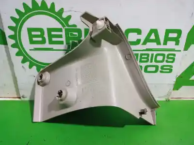 Автозапчастина б/у молдинг для renault kangoo profesional посилання на oem iam 8200640310  