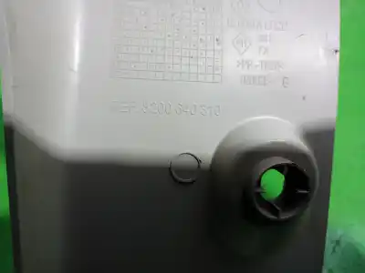 Автозапчастина б/у молдинг для renault kangoo profesional посилання на oem iam 8200640310  