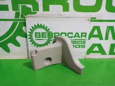 Автозапчастина б/у молдинг для renault kangoo profesional посилання на oem iam 8200640174