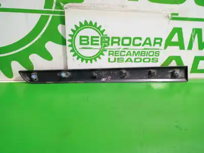 Автозапчастина б/у молдинг для renault kangoo profesional посилання на oem iam 808211241r  