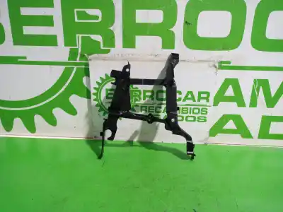 Автозапчастина б/у молдинг для renault kangoo profesional посилання на oem iam 135024451r