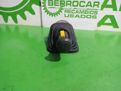 Second-hand car spare part GEAR LEVER for LAND ROVER FREELANDER (LN)  OEM IAM references UKE100890  