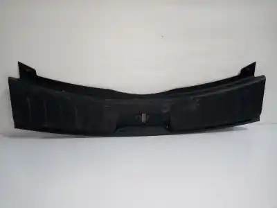 Автозапчастина б/у молдинг для jaguar e-pace basis awd посилання на oem iam j9c3113a10a