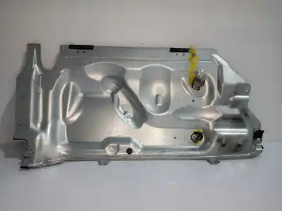 Автозапчастина б/у середній для jaguar e-pace basis awd посилання на oem iam hj3210b738ab  