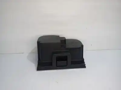 Pezzo di ricambio per auto di seconda mano vassoio sottobicchiere centrale per jaguar e-pace (x540) 2.0 d150 awd riferimenti oem iam j9c3045h62b  