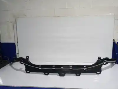 Автозапчастина б/у середній для jaguar e-pace basis awd посилання на oem iam j9c317e778-a  