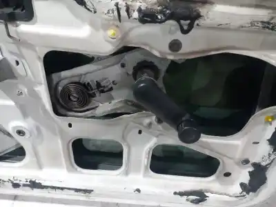 Автозапчасти б/у дверь передняя правая за renault kangoo (f/kc0) authentique ссылки oem iam 7751471745  