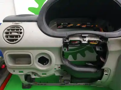 Автозапчасти б/у панель приборов за renault kangoo (f/kc0) authentique ссылки oem iam 8200445770  