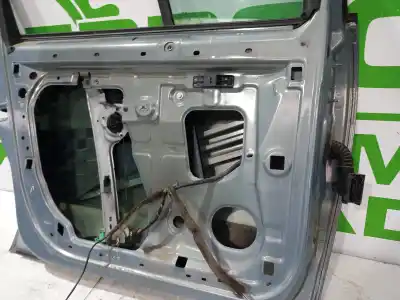 Автозапчасти б/у левая передняя дверь за renault scenic ii grand confort dynamique ссылки oem iam 801015506r  