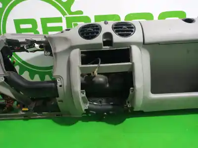 Автозапчасти б/у панель приборов за renault kangoo (f/kc0) expression ссылки oem iam 7700307633 / 8200226713  