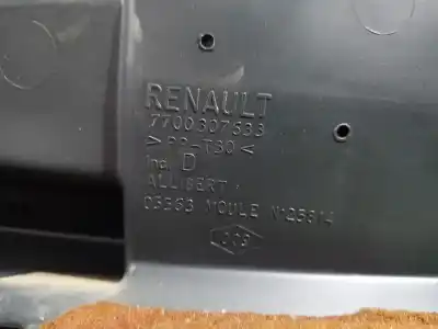 Автозапчастина б/у панель приладів для renault kangoo (f/kc0) expression посилання на oem iam 7700307633 8200226713