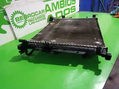 Автозапчастина б/у водяний радіатор для renault kangoo profesional посилання на oem iam 8200455801  