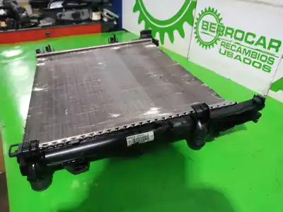 Автозапчастина б/у водяний радіатор для renault kangoo profesional посилання на oem iam 8200455801  