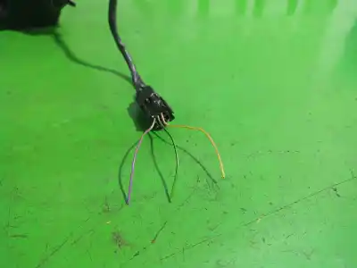 Peça sobressalente para automóvel em segunda mão espelho retrovisor direito por opel corsa e expression referências oem iam 6428248  