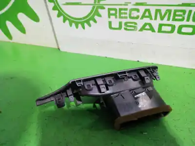 Second-hand car spare part air ventilation grille for opel corsa e expression oem iam references 13377947  