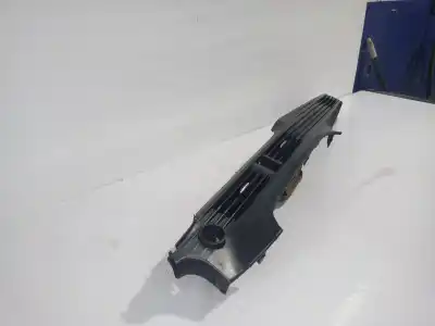 Автозапчастина б/у аераційна решіта для hyundai i20 (bc3) essence mild-hybrid посилання на oem iam 84795-q0100  