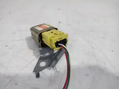 Peça sobressalente para automóvel em segunda mão sensor por lexus rx 300 (mcu35) luxury referências oem iam 8983448010  