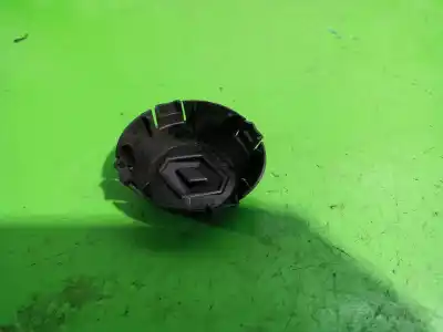 Автозапчастина б/у капки ступиці для renault kangoo profesional посилання на oem iam 7700438116  
