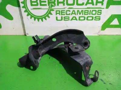 Автозапчастина б/у середній для renault kangoo profesional посилання на oem iam 8200587025  