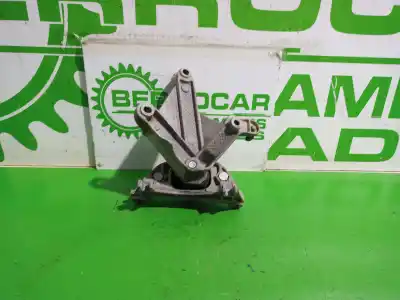 Автозапчастина б/у опора двигуна ліва для renault kangoo profesional посилання на oem iam 8200277212 / 8200043084