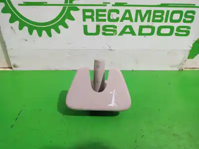 Second-hand car spare part medium for renault kangoo profesional oem iam references 8200461898  